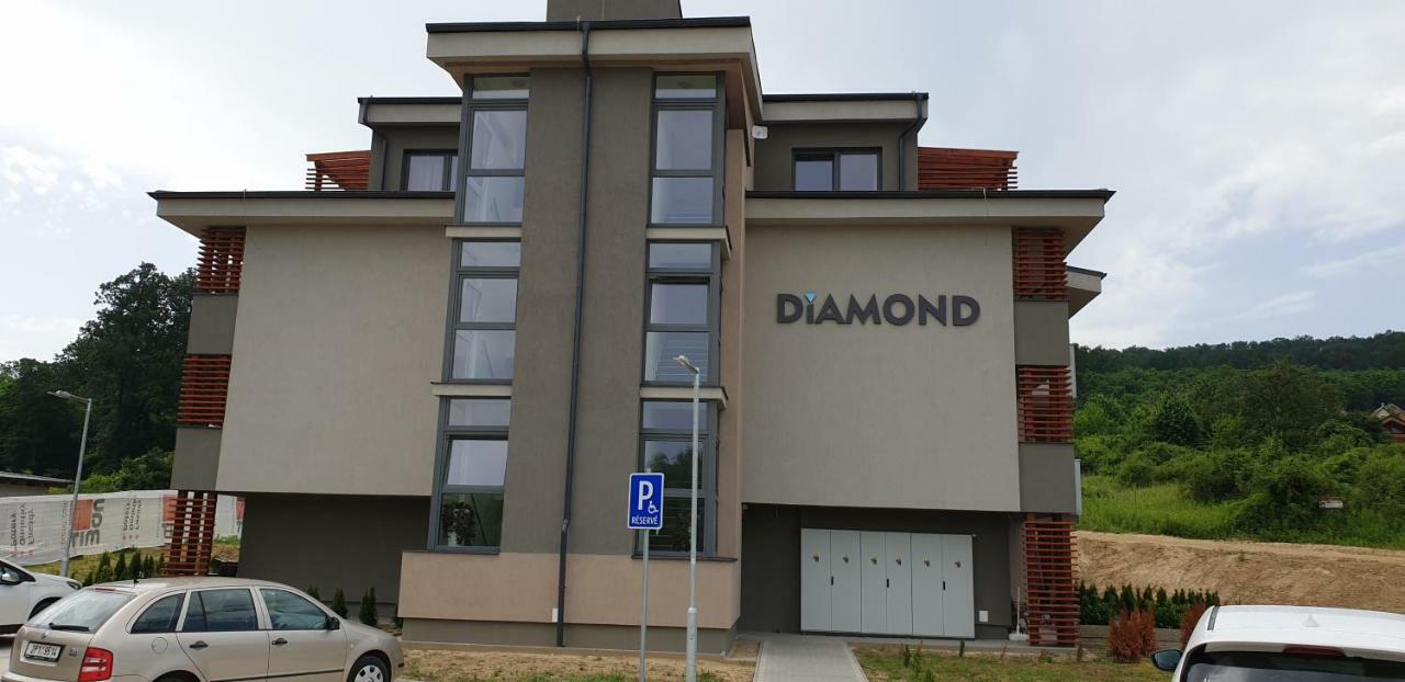 Apartmanovy Dom Diamond Apartman Sima Podhájska 外观 照片